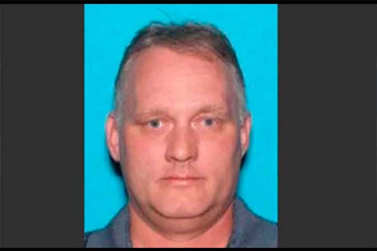 Asesino de sinagoga comparecerá ante juez el lunes acusado de 29 cargos