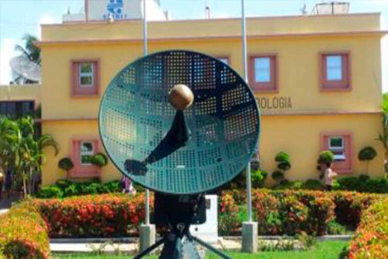 Onamet: Chubascos locales y posibles tronadas hacia el interior del país