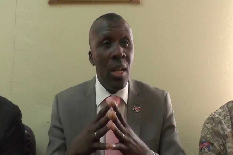 Haití pospone el bloqueo de cuentas bancarias de empresas dominicanas