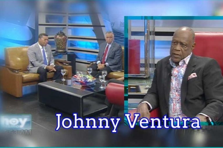 Conversando con el Merenguero Johnny Ventura en Hoy Mismo