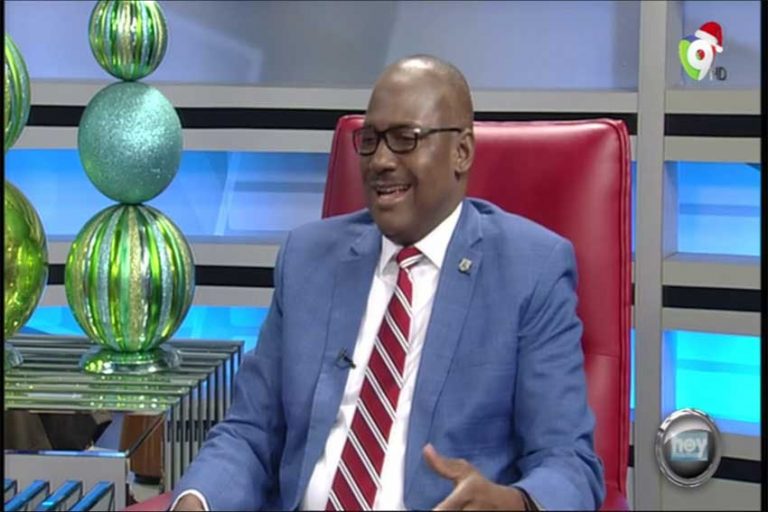 Entrevista a Alfredo Martinez alcalde de Santo Domingo Este en Hoy Mismo