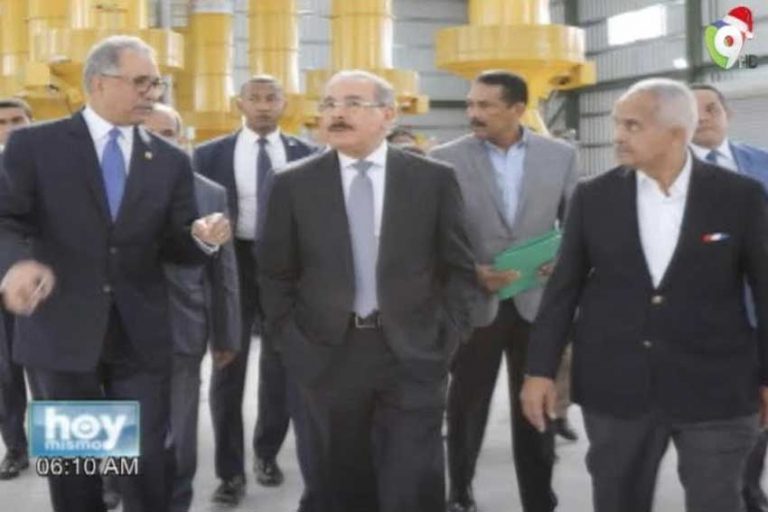 Presidente Danilo Medina rompe récord entregando 45 nuevas obras en su provincia de San Juan