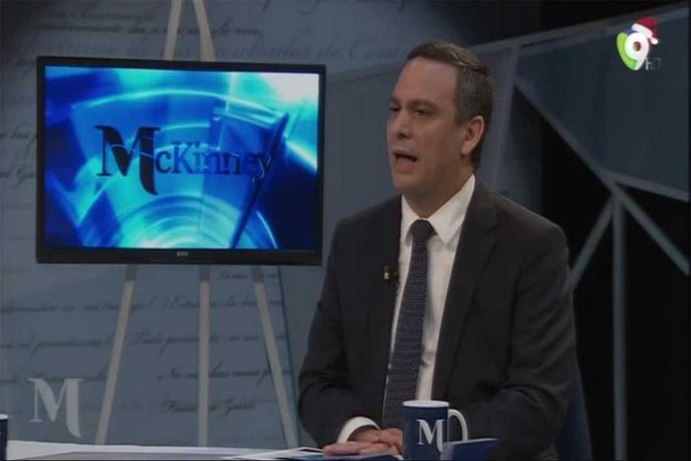 Conversando con el Presidente de INDOTEL Luis Henry Moline junto a Pablo McKinney – McKinney