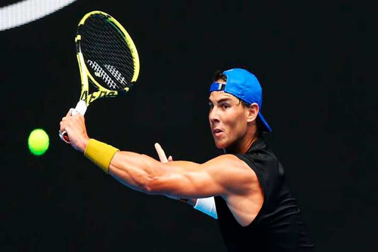 El tenista español Rafael Nadal, segundo cabeza de serie, completó su segunda sesión de entrenamiento desde que aterrizó en Melbourne