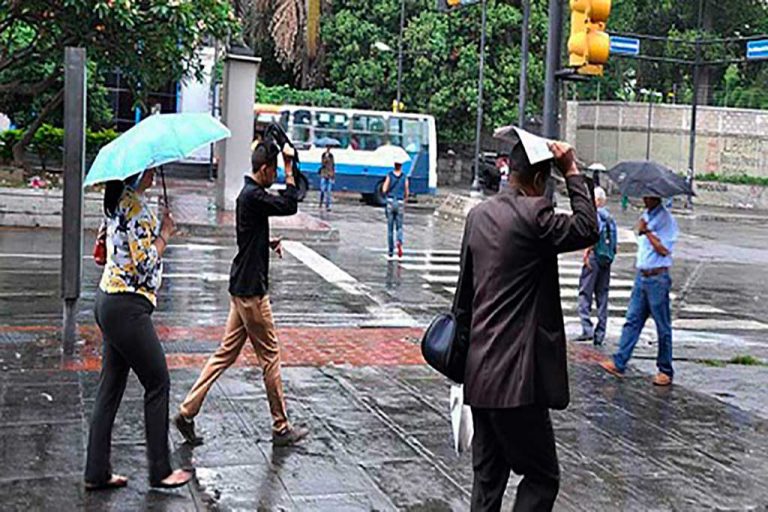 Se esperan lluvias dispersas en este viernes