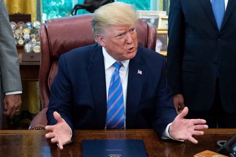 Trump llama al embajador británico «chiflado, estúpido e imbécil pomposo»