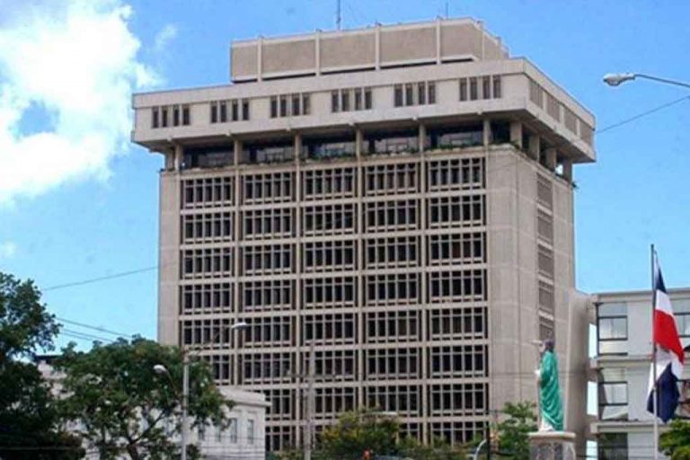 Banco Central facilitará préstamos para construcción de viviendas
