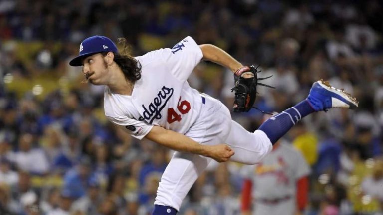 El novato Gonsolin logra primera victoria y Dodgers llegan a las 74