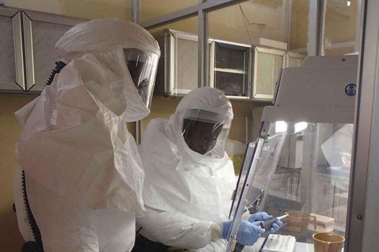 Cierran por cuestiones de seguridad el principal laboratorio de guerra biológica en EE.UU.