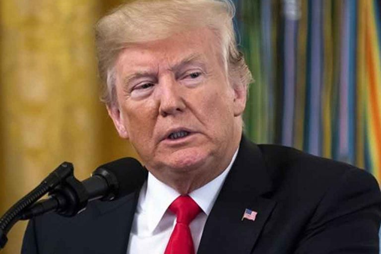 Trump anuncia que responderá a los aranceles de China