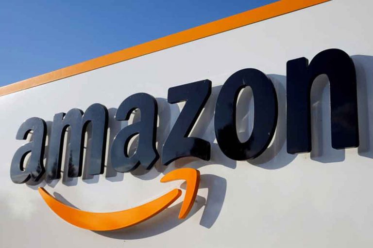 Dos detenidos por estafar a Amazon devolviendo paquetes llenos de tierra y ganar más de 330.000 euros