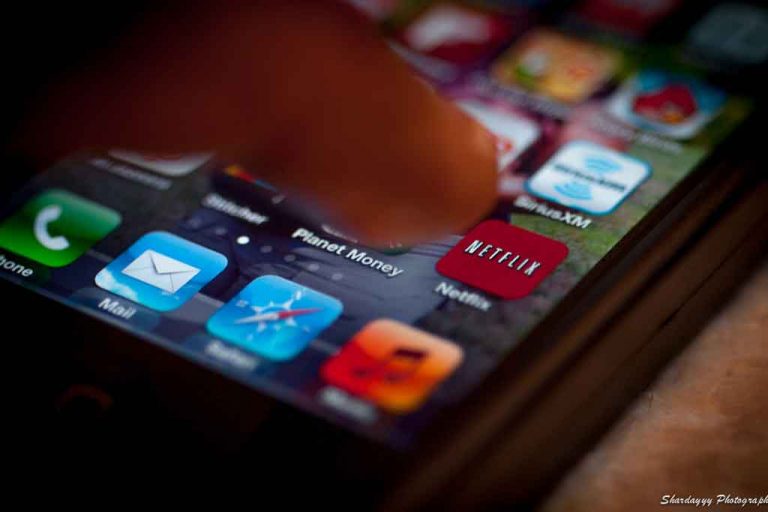 Netflix recopila y analiza en Android toda información sobre movimientos de sus usuarios