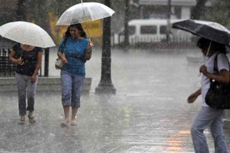 Onamet: Onda tropical provocará aguaceros locales en varias provincias del país