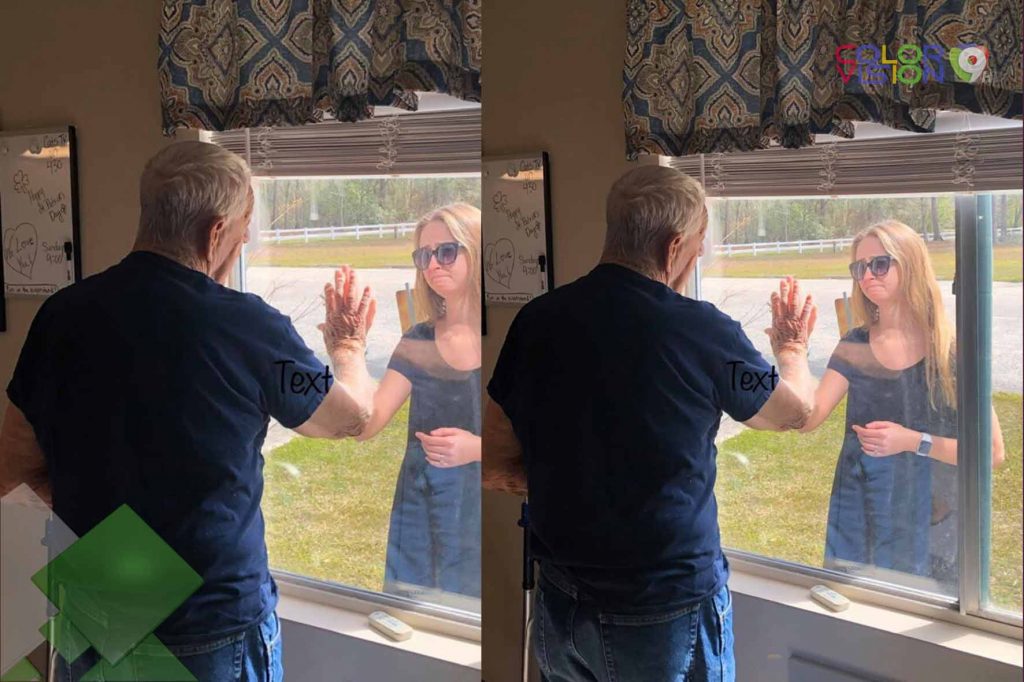Nieta le anuncia a su abuelo que está comprometida a través de una ventana.