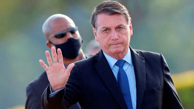 Bolsonaro da negativo de COVID-19 casi tres semanas después de ser contagiado