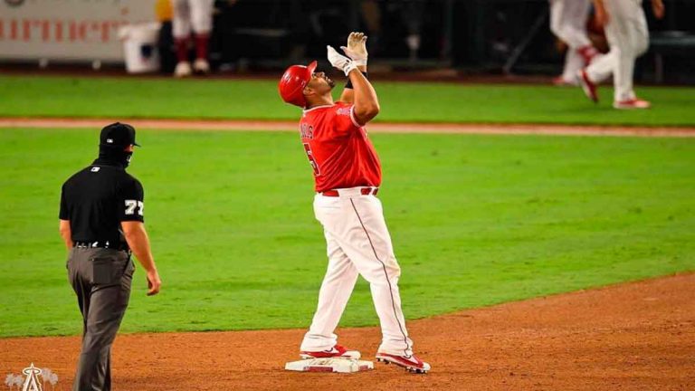 Pujols empata con Alex Rodríguez en el segundo lugar histórico de carreras empujadas
