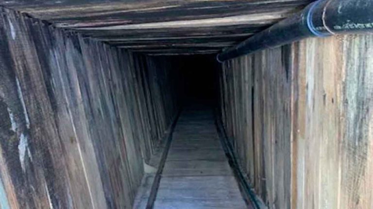 Hallan túnel entre México y Estados Unidos construido bajo el Río Bravo
