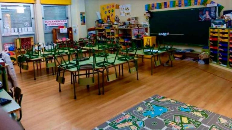 La ONU pide reabrir escuelas en cuanto sea posible para evitar una catástrofe