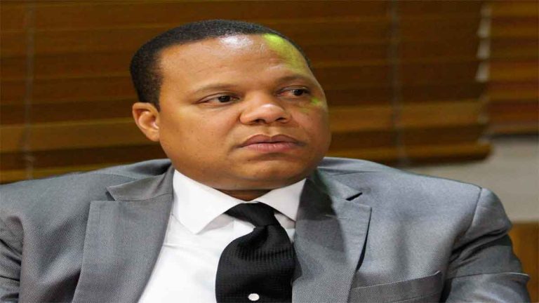 Eddy Alcántara califica de abuso que gobierno saliente siga endeudando sin control al Estado