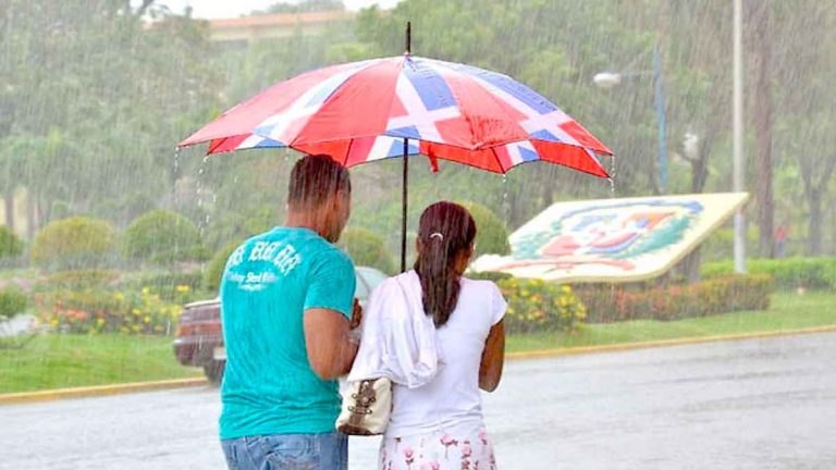 Onamet: Seguirán las lluvias por efecto de vaguada