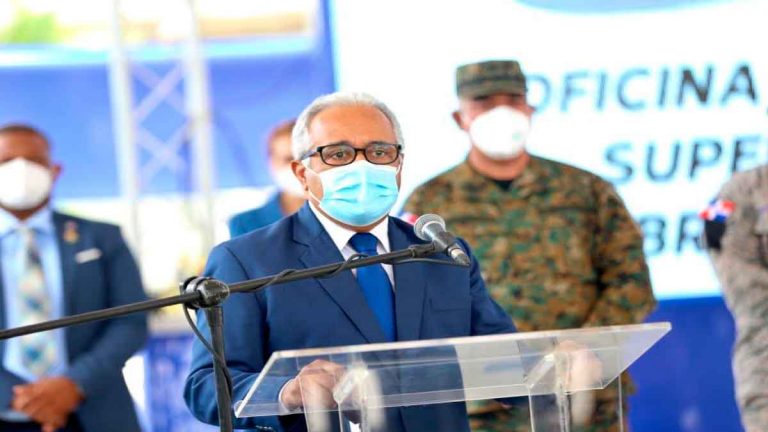 Ministro de Salud exhorta al próximo Gobierno invertir en tecnología para los hospitales