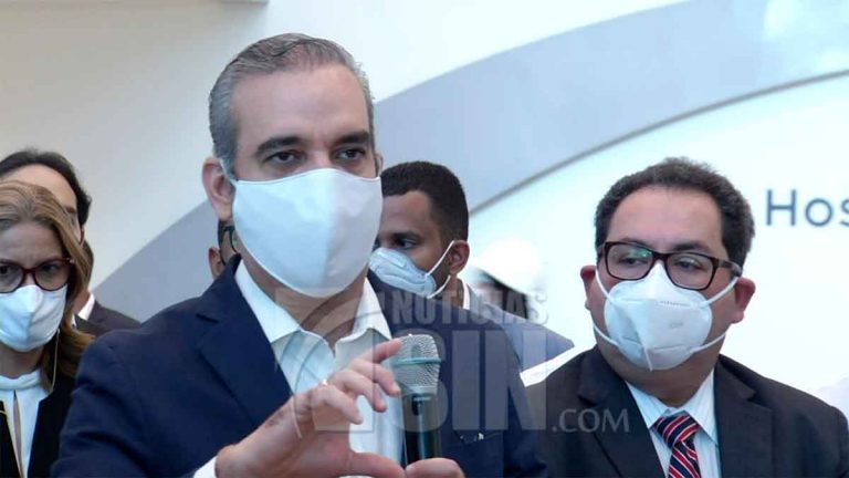 Abinader analiza con equipo económico ajustes al presupuesto para atender nuevas necesidades