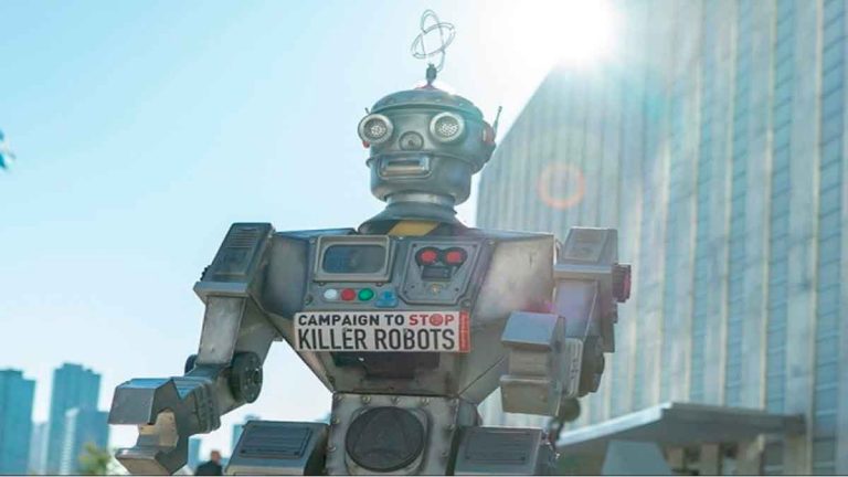 Campaña Stop Robots Asesinos llama a un tratado global contra armas autónomas