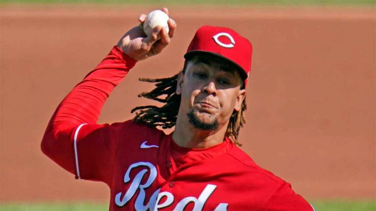 El dominicano Luis Castillo consigue su primera victoria de la temporada