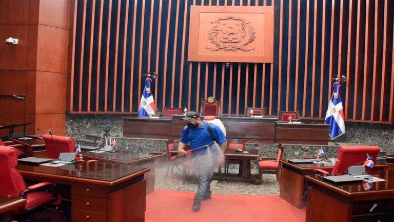 Senado refuerza sus medidas para prevenir el COVID-19