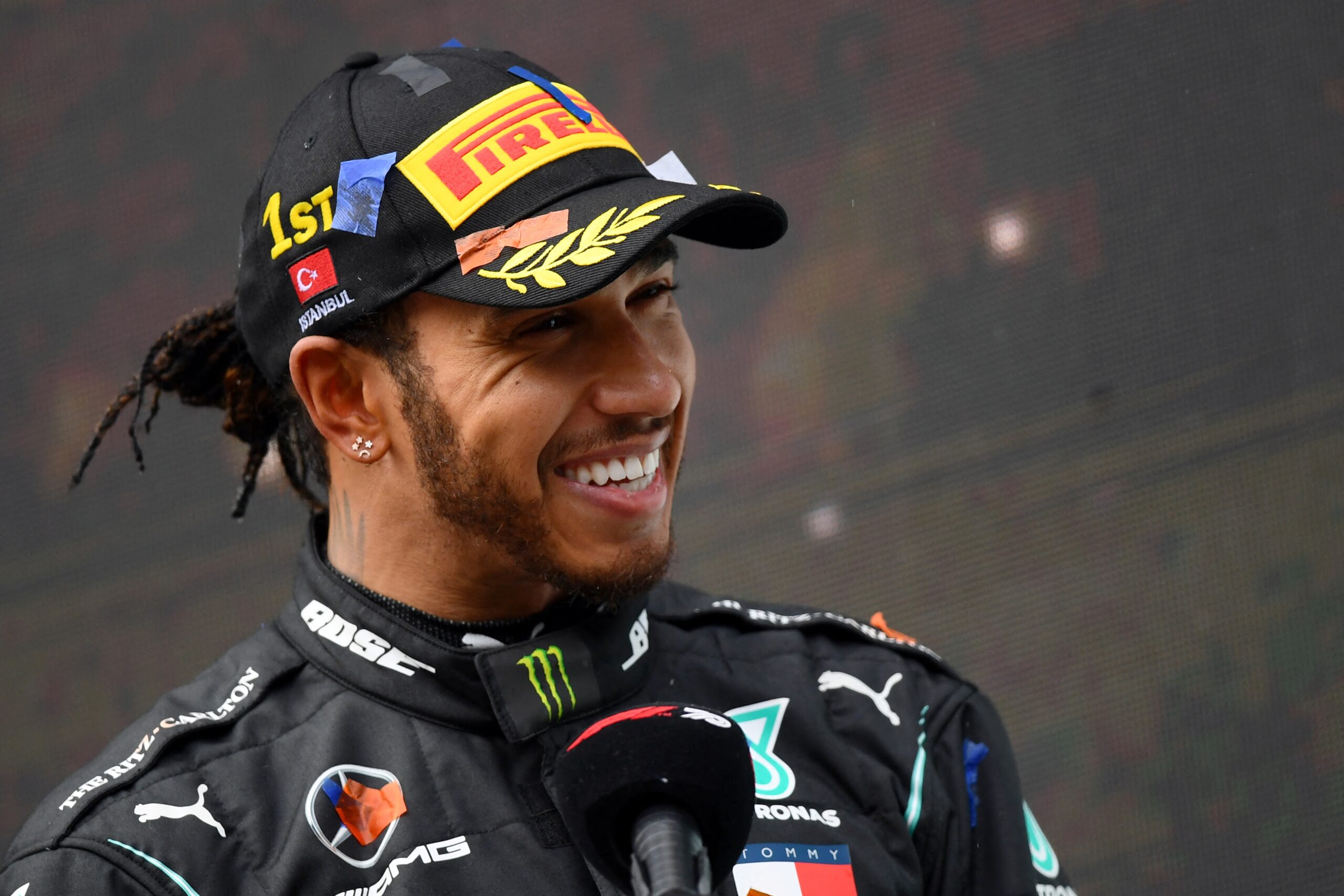Lewis Hamilton seguirá con Mercedes en 2021