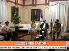 Abinader recibió socorristas de Puerto Plata en el Palacio Nacional | El Despertador SINAbinader recibió socorristas de Puerto Plata en el Palacio Nacional | El Despertador SIN