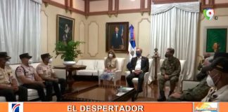 Abinader recibió socorristas de Puerto Plata en el Palacio Nacional | El Despertador SINAbinader recibió socorristas de Puerto Plata en el Palacio Nacional | El Despertador SIN