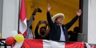 Castillo elecciones Perú