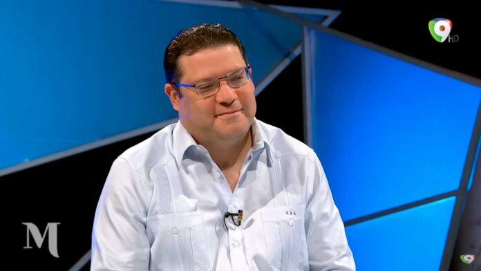 Eduardo (Yayo) Sanz Lovatón Director General de Aduanas en Mckinney TV