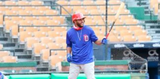 Ramón Torres y Johan Mieses irán con el equipo dominicano al repechaje