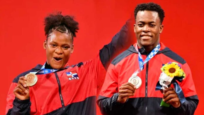 Medallistas olímpicos Bonnat y Crismery llegan al país este jueves