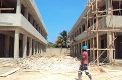Construcción de escuelas en fallas sísmicas