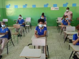 vacunación en escuelas