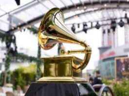 Los premios Grammy Cláusula