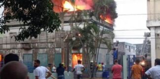 Bomberos murieron en incendio en Casa Mora