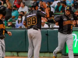 Águilas vencen a las Estrellas y empatan en segundo lugar