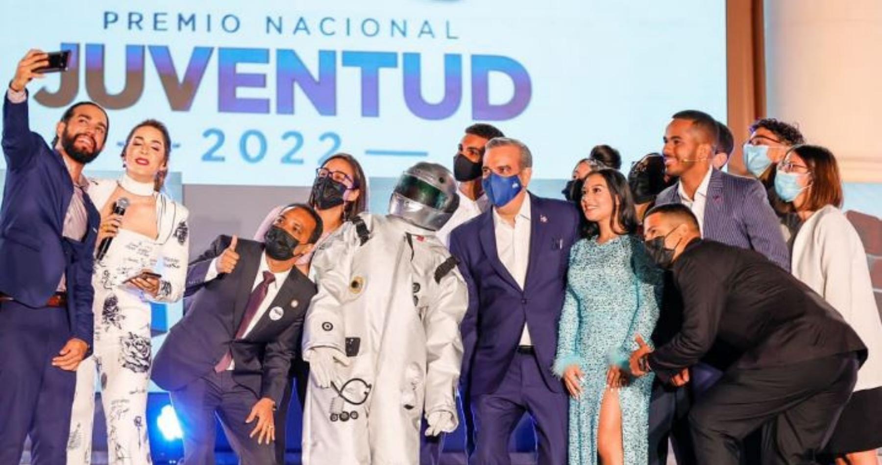 Dominicana en la NASA gana Premio Nacional de la Juventud