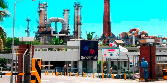 Reserva de petróleo de RD sólo alcanzaría para 30 días, dice Refidomsa