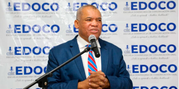 EDOCO celebra decisión del Presidente Abinader de pensionar a 65 profesionales de la locución