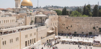 Jerusalén celebra junto a los peregrinos el Jueves Santo