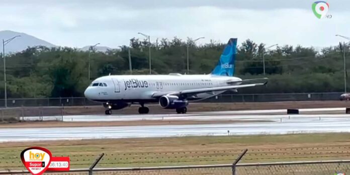 Alfredo Pacheco pide que se cancele licencia de Jet Blue para operar en el país | Hoy Mismo