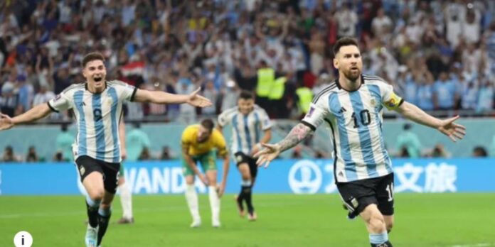 2-1. Messi y Julián Álvarez sitúan a Argentina en cuartos ante Países Bajos