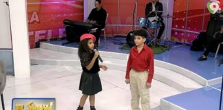Ernesto y Clarita nos traen el Tamborilero | El Show del mediodía
