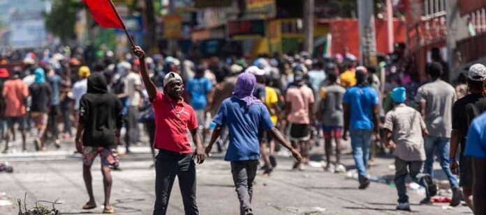 Ciudadanos-haitianos-celebran-renuncia-del-Primer-Ministro-Ariel-Henry