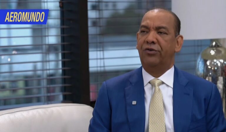 Deligne Ascención «Las Cuentas de Abinader»